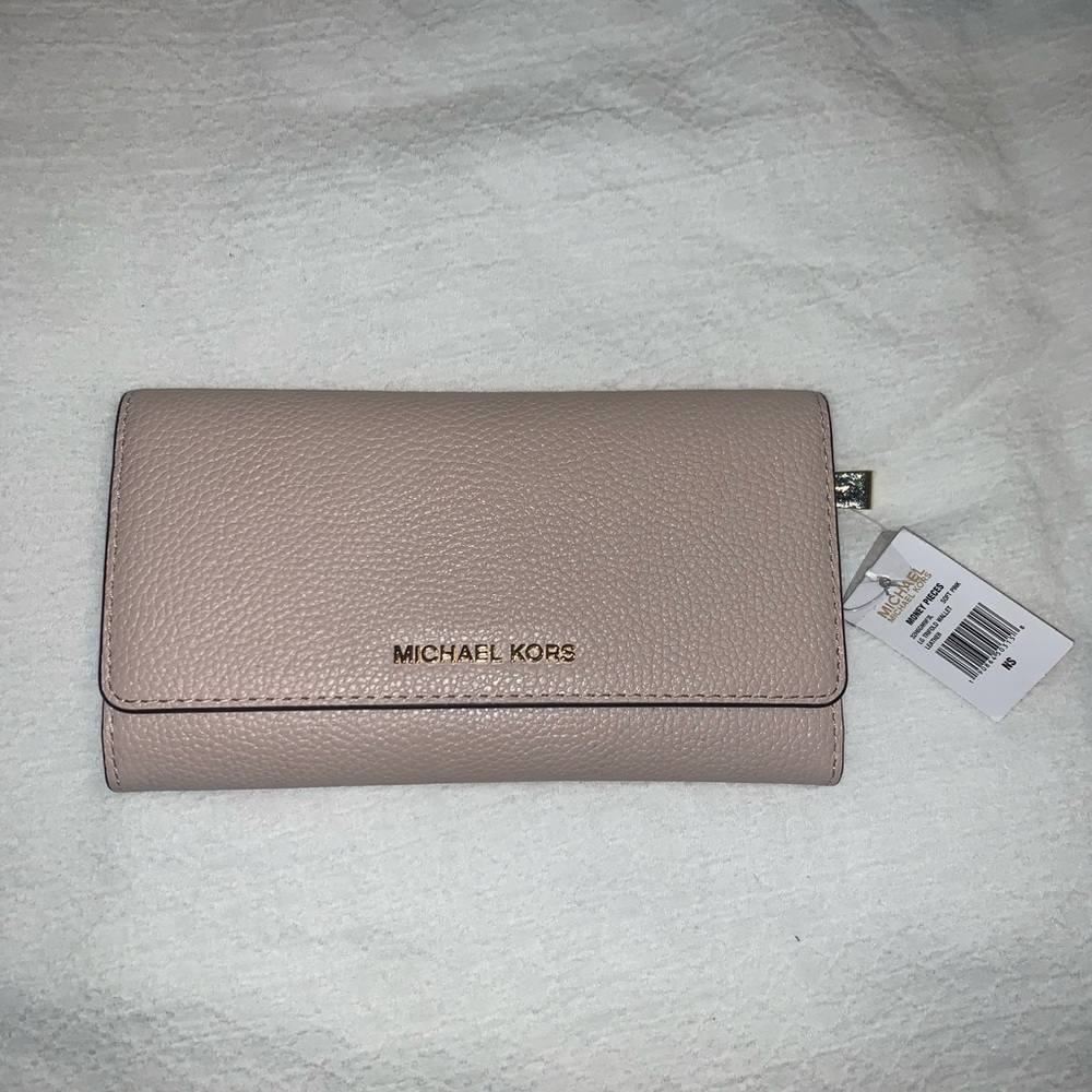 Michael Kors “money pieces wallet”